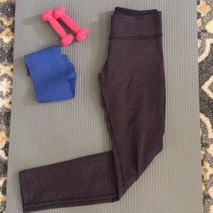 Beyond Yoga Charcoal Grey and Black Yoga leggings
